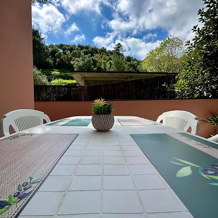 Terrace & Parking - Holiday Home Near Fegina Beach Монтероссо-аль-Маре Экстерьер фото